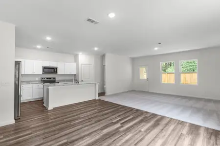 New construction Single-Family house 3107 Diamond View Ln, Angleton, TX 77515 plan Prism - image 8