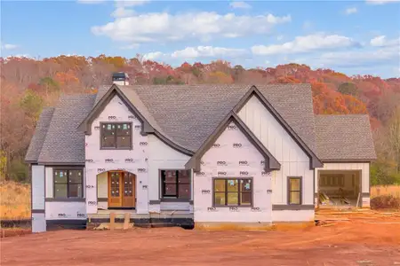 New construction Single-Family house 810 N Hampton, Monroe, GA 30656 - image