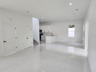 New construction Single-Family house 21 N Hampton Ave, Unit Lot 2, Orlando, FL 32803 null- photo 20 20