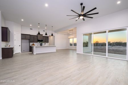 New construction Single-Family house 29456 N 208Th Ln, Wittmann, AZ 85361 null- photo 12 12