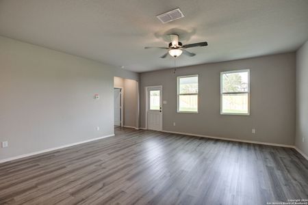 New construction Single-Family house 3417 Meteor Night, Converse, TX 78109 The Douglas B- photo 78 78