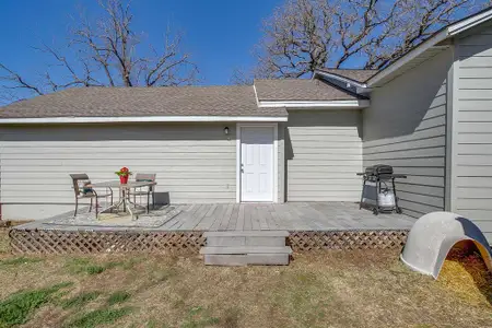 New construction Single-Family house 1215 N Elm St, Weatherford, TX 76086 - image