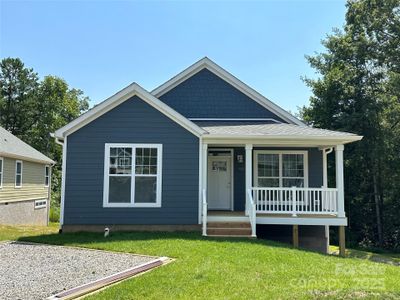 New construction Single-Family house 1027 Padgett Pl, Black Mountain, NC 28711 - image
