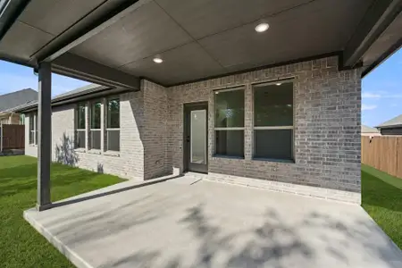 New construction Single-Family house 4602 Thistle Dr, Midlothian, TX 76065 plan Concept 2404 - image 4