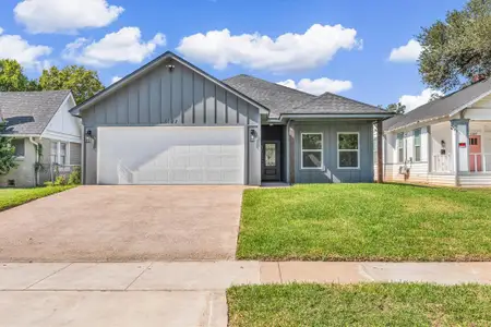 New construction Single-Family house 3211 Parrott Ave, Waco, TX 76707 - image