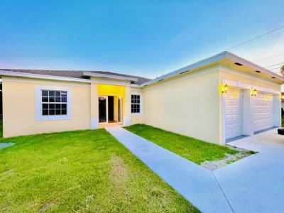 New construction Single-Family house 986 Sw College Park Rd, Port St. Lucie, FL 34953 - image