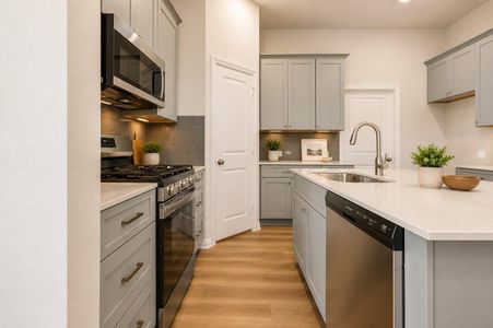 New construction Single-Family house 31006 Driggs River Ln, Waller, TX 77484 - image 5
