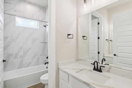 New construction Single-Family house 3808 Capitol Ave, Lago Vista, TX 78645 null- photo 3 3