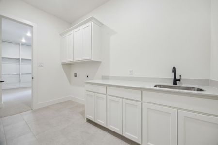 New construction Single-Family house 1908 Greenwich Ln, Celina, TX 75009 plan 5081 - image 10