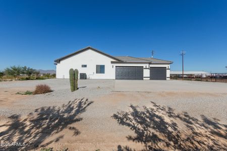 New construction Single-Family house 19657 W Dunlap Rd, Buckeye, AZ 85326 - image