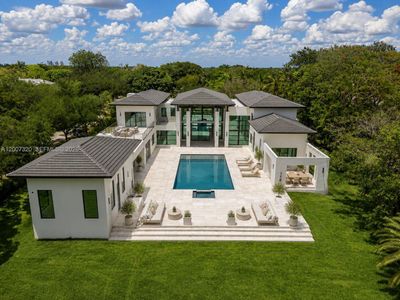 New construction Single-Family house 6290 Chapman Field Dr, Pinecrest, FL 33156 - image