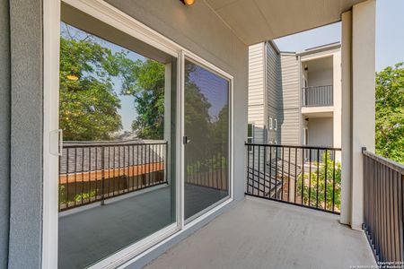 New construction Condo/Apt house 415 Ira Avenue, Unit 2101, San Antonio, TX 78209 - photo 41 41