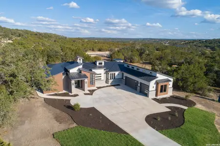 New construction Single-Family house 1758 Paradise, Canyon Lake, TX 78133 - image