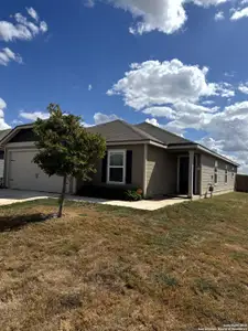 New construction Single-Family house 12166 Parish Dv, San Antonio, TX 78252 - image