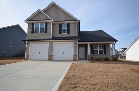 New construction Single-Family house 1709 Man-O-War Dr, Hope Mills, NC 28348 - image