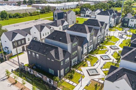 New construction Single-Family house 8302 Springwood Canyon Ln, Houston, TX 77055 - image 13