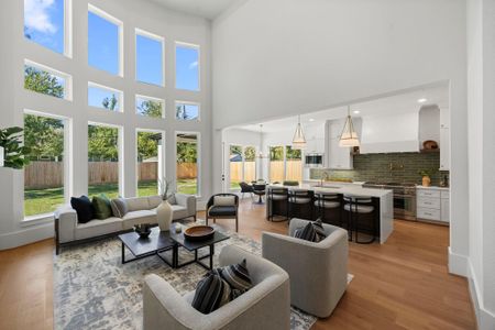 New construction Single-Family house 1749 Parana Dr, Houston, TX 77080 - image 9