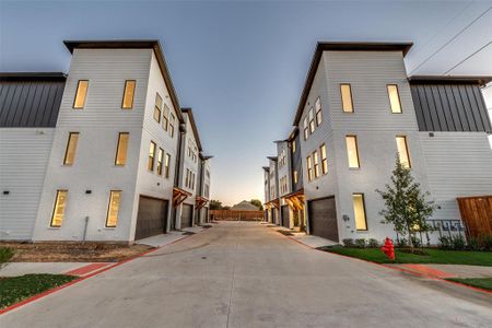 New construction Townhouse house 3940 Spring Valley Rd, Unit 3, Farmers Branch, TX 75219 - image 16