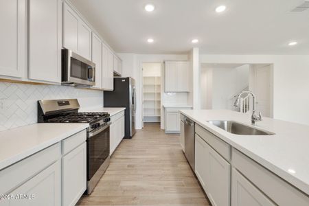 New construction Single-Family house 17300 W Dahlia Dr, Surprise, AZ 85388 plan Plan 3159 - image 11