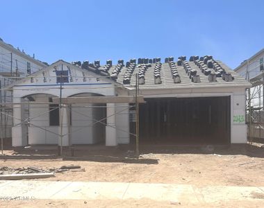 New construction Single-Family house 805 W Lark Dr, Unit 243, Queen Creek, AZ 85140 - image