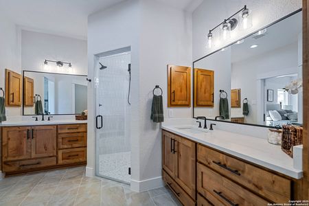 New construction Single-Family house 156 Firewheel Lp, Floresville, TX 78114 - image 13