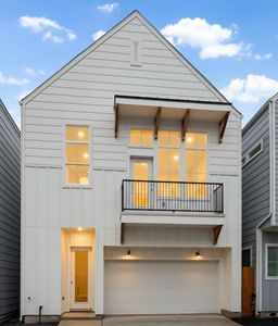 New construction Single-Family house 5221 Hillman St, Unit B, Houston, TX 77023 - image
