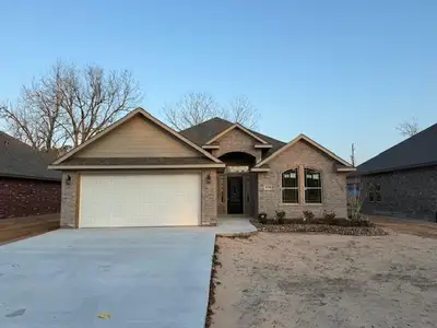 New construction Single-Family house 1035 S Anderson St, Angleton, TX 77515 - image