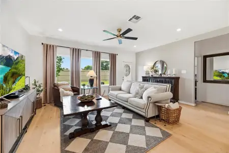 New construction Single-Family house 1203 Lucciola Ln, Richmond, TX 77406 plan MITCHELL - image 6