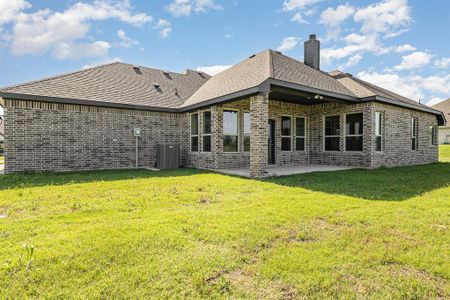 New construction Single-Family house 651 Wales Ct, Waxahachie, TX 75167 - image