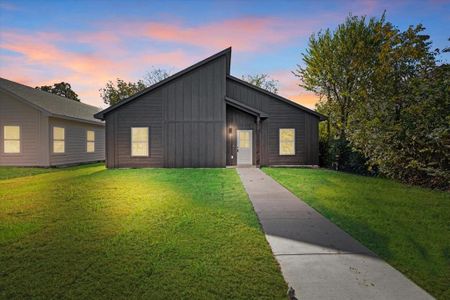 New construction Single-Family house 212 E Park Avenue, Sherman, TX 75090 - photo 0