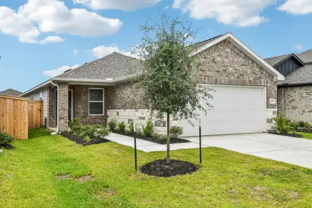 New construction Single-Family house 259 Charles Ridge Dr, Montgomery, TX 77316 - image