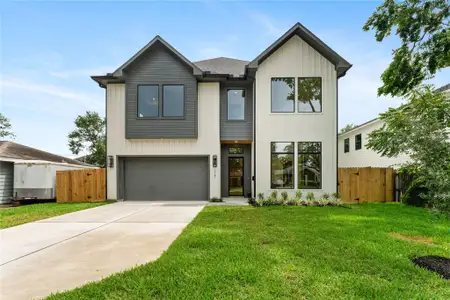 New construction Single-Family house 1741 Chippendale Rd, Houston, TX 77018 - image