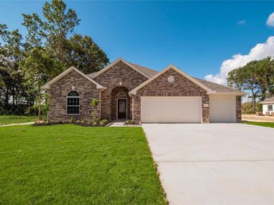 New construction Single-Family house 884 Encino Drive, Dayton, TX 77535 - photo 0