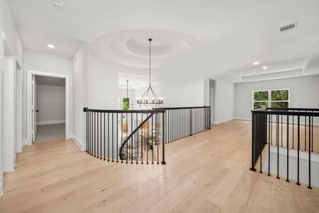 New construction Single-Family house 9839 Warwana Rd, Houston, TX 77080 - image 12