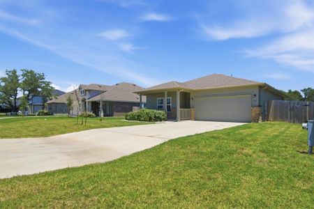 New construction Single-Family house 513 Lucky Ave, Bertram, TX 78605 - image
