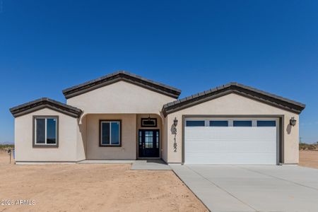 New construction Single-Family house 37182 W Raymond St, Tonopah, AZ 85354 - image