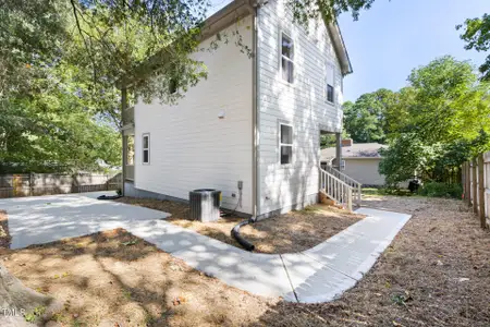 New construction Single-Family house 407b Edward St, Durham, NC 27701 - image