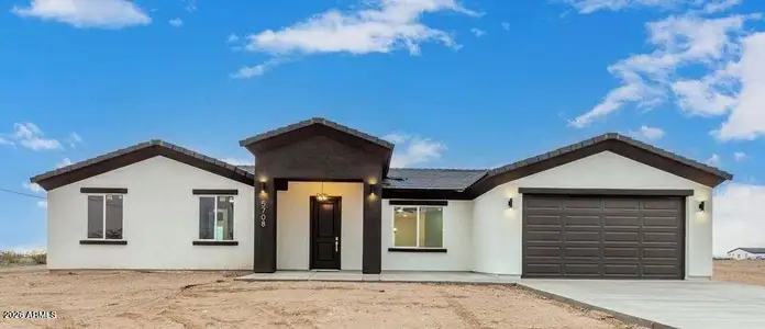 New construction Single-Family house 5708 N 381St Ln, Tonopah, AZ 85354 - image