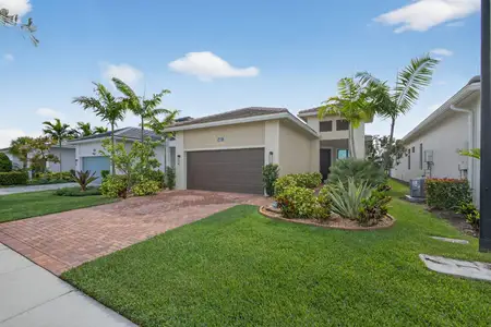 New construction Single-Family house 4805 Saint Armands Wy, The Acreage, FL 33470 - image