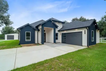 New construction Single-Family house 2062 White Doe Ct, Cleveland, TX 77328 - image