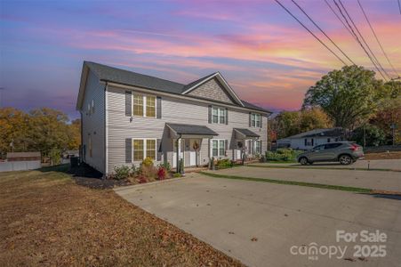 New construction Townhouse house 604 W 8Th St, Kannapolis, NC 28081 - image