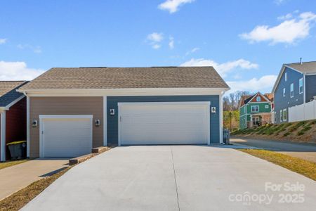 New construction Townhouse house 129 Cherry Springs Ln, Unit 12-A, Asheville, NC 28804 - image