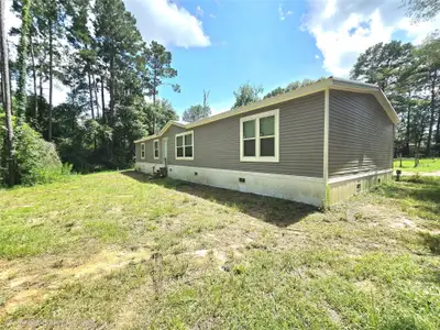 New construction Single-Family house 161 Veteran Ln, Livingston, TX 77351 - image