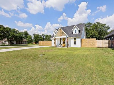 New construction Single-Family house 301 S Oak St, Boyd, TX 76023 - image