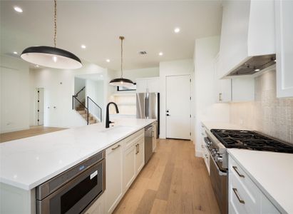 New construction Single-Family house 814 Stark St, Austin, TX 78756 - image 13