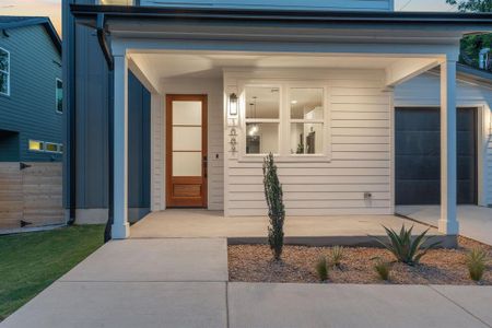 New construction Single-Family house 1007 Reno Dr, Austin, TX 78745 - photo 1 1