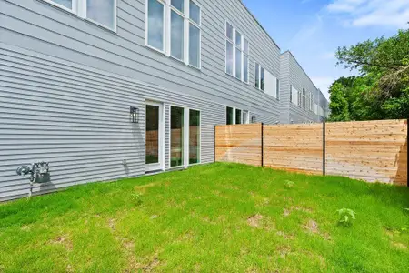 New construction Single-Family house 401 N Bluff Dr, Unit 16101, Austin, TX 78745 - image