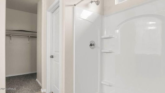 Primary shower to Walk in closet