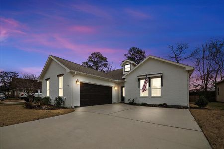 New construction Single-Family house 49 Wyndemere Drive, Montgomery, TX 77356 - photo 0