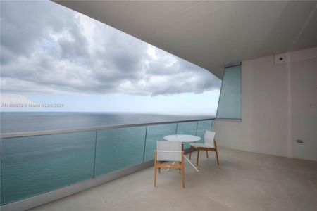 New construction Condo/Apt house 18501 Collins Avenue, Unit 2301, Sunny Isles Beach, FL 33160 - photo 54 54